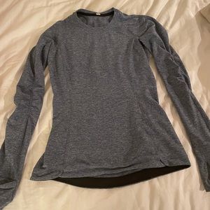 Blue long sleeve lulu top!